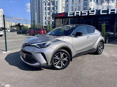 Toyota C-HR 2019 - фото 5