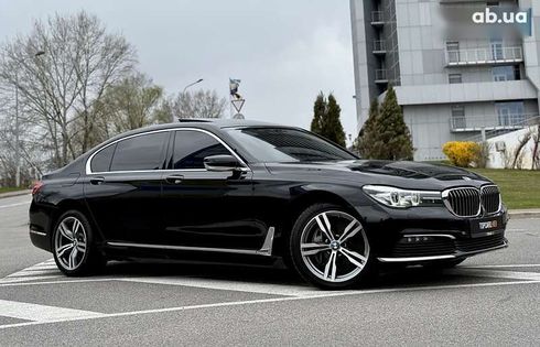 BMW 7 серия 2018 - фото 19