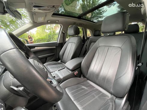 Audi Q5 2020 серый - фото 26