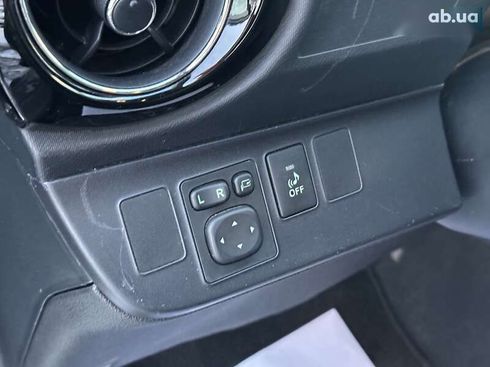 Toyota Aqua 2015 - фото 17