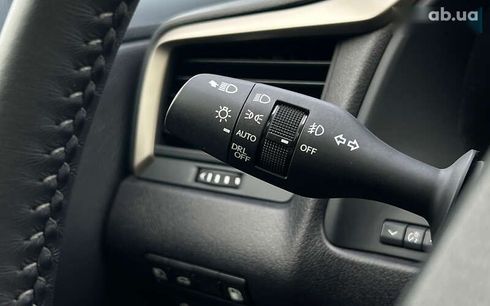 Lexus RX 2018 - фото 25