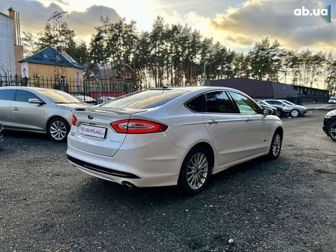 Ford Fusion 2015 - фото 7