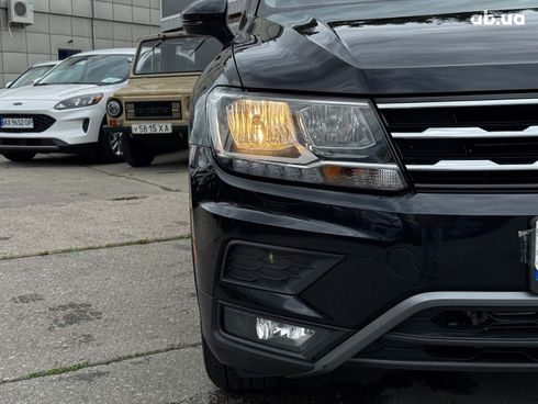 Volkswagen Tiguan 2017 черный - фото 8