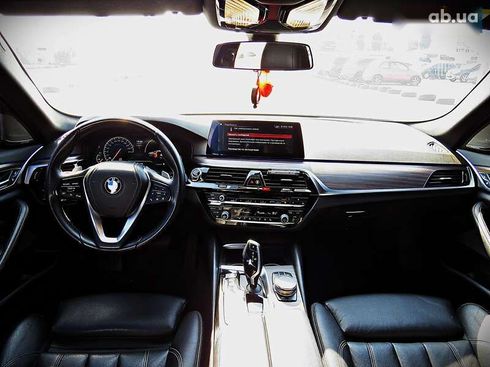 BMW 5 серия 2019 - фото 27