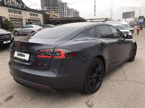 Tesla Model S 2015 - фото 13