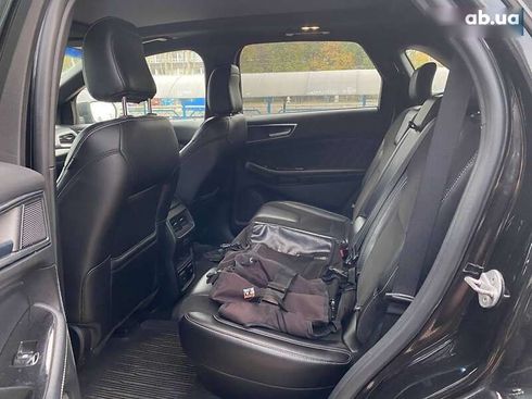 Ford Edge 2019 - фото 16