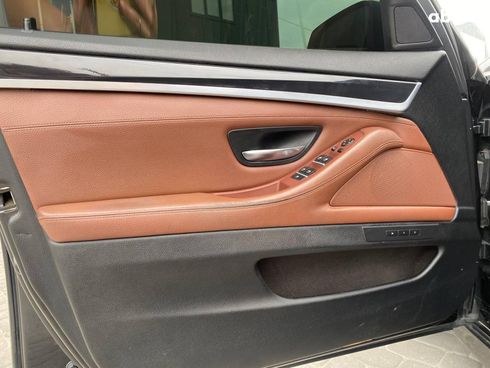 BMW 5 серия 2011 черный - фото 14