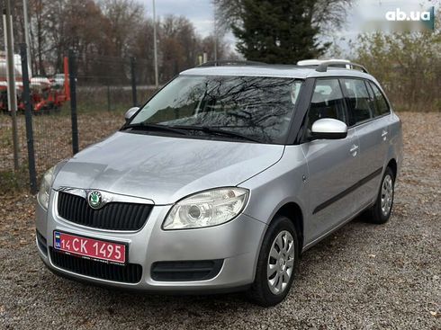 Skoda Fabia 2008 - фото 8