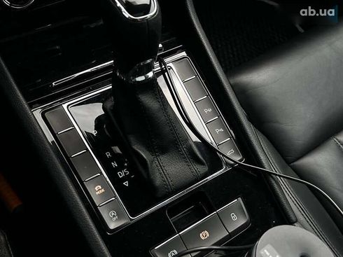 Skoda Superb 2018 - фото 30