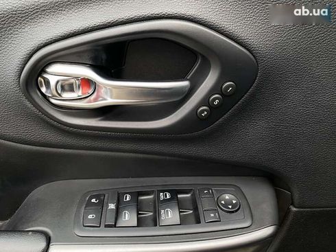 Jeep Cherokee 2018 - фото 14
