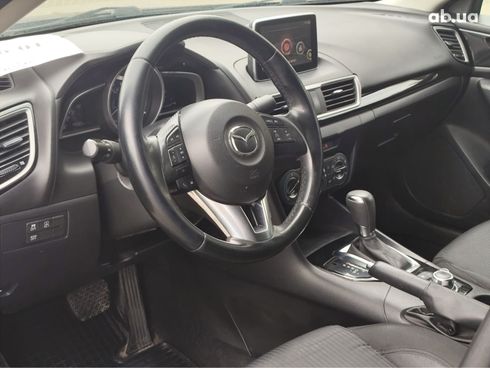 Mazda 3 2016 серый - фото 10