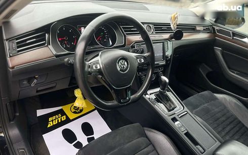 Volkswagen Passat 2015 - фото 12