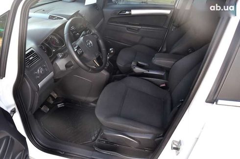Opel Zafira 2014 - фото 16