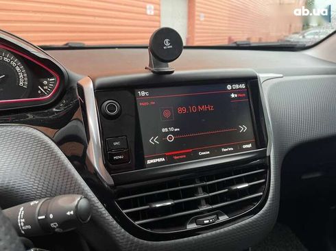 Peugeot 2008 2018 - фото 15