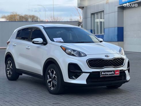 Kia Sportage 2021 белый - фото 3