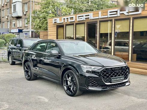 Audi RS Q8 2025 - фото 16