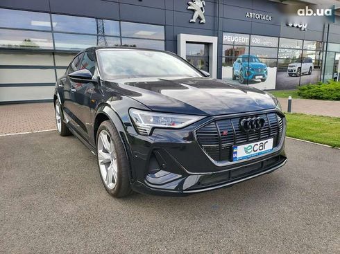 Audi Q4 Sportback e-tron 2022 - фото 4