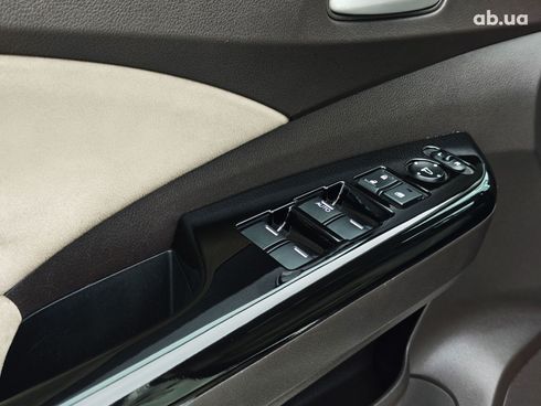 Honda CR-V 2012 белый - фото 20