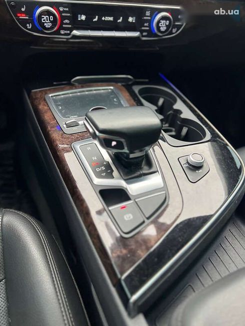 Audi Q7 2017 - фото 12