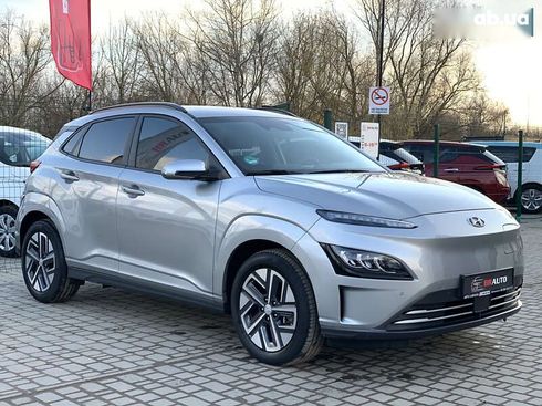 Hyundai Kona 2022 - фото 6