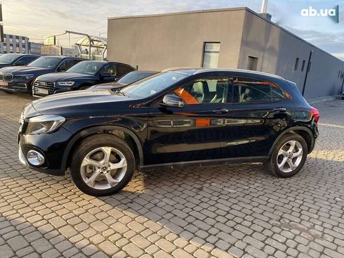 Mercedes-Benz GLA-Класс 2017 - фото 4
