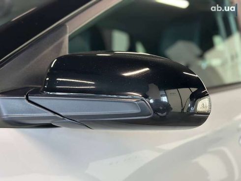 Hyundai Kona Electric 2020 - фото 12