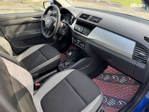 Skoda Fabia 2017 - фото 28