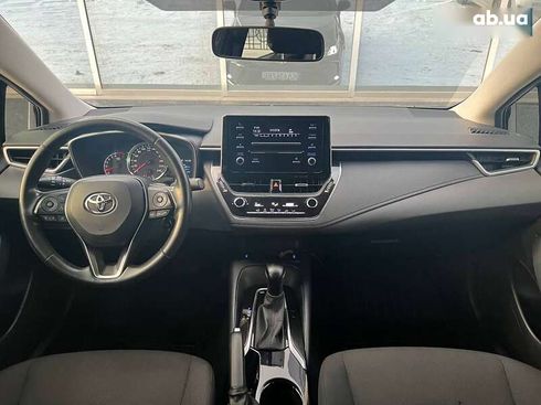Toyota Corolla 2019 - фото 12