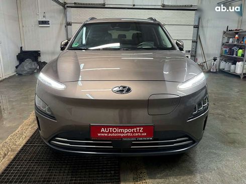 Hyundai Kona Electric 2021 - фото 14