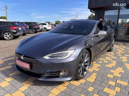Tesla Model S 2017 - фото 14
