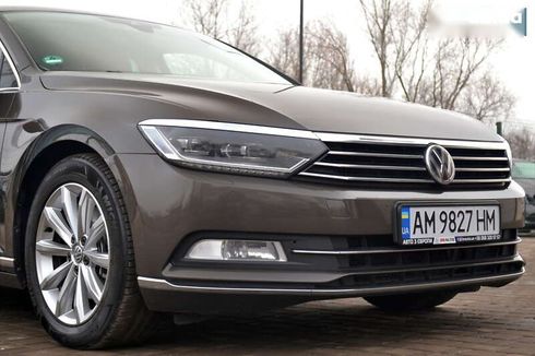 Volkswagen Passat 2017 - фото 9