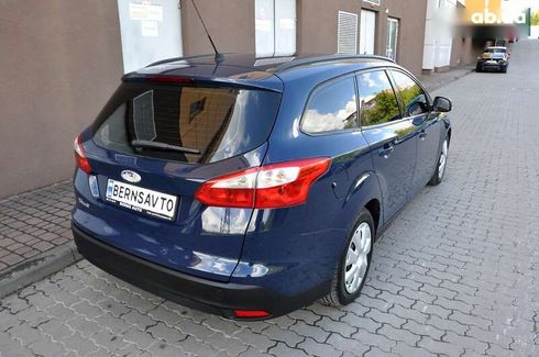 Ford Focus 2011 - фото 8