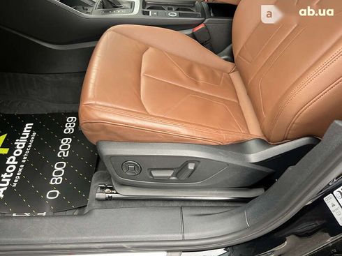 Audi Q3 2019 - фото 18