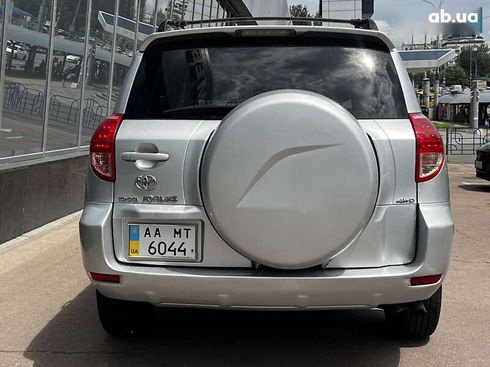 Toyota RAV4 2007 - фото 6
