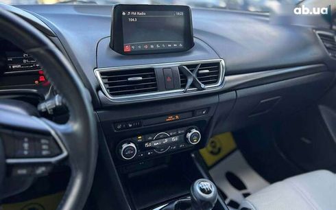Mazda 3 2017 - фото 19