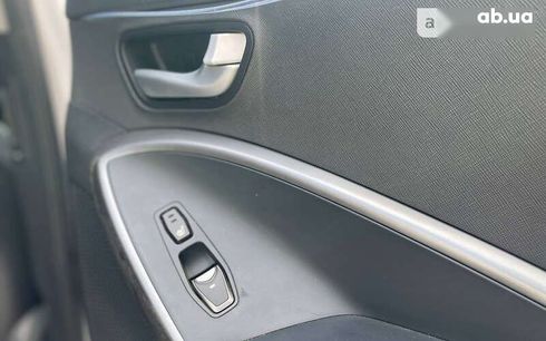 Hyundai Santa Fe 2016 - фото 15