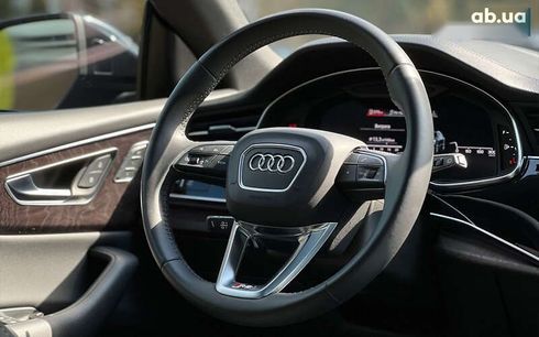 Audi Q8 2020 - фото 21