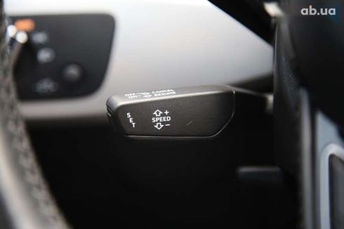 Audi A4 2016 - фото 20