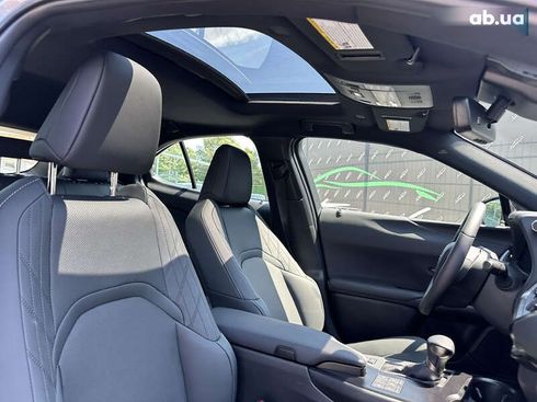 Lexus UX 2023 - фото 24