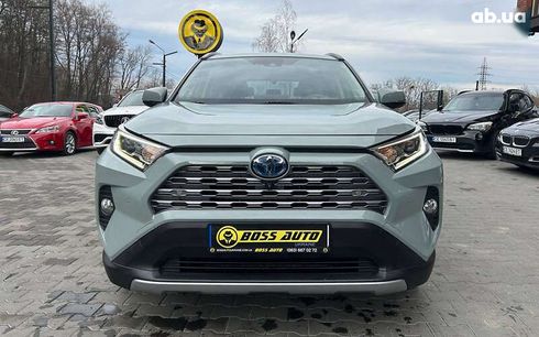 Toyota RAV4 2019 - фото 2