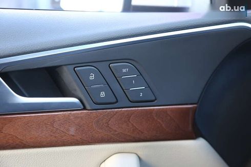 Audi A4 2018 - фото 28