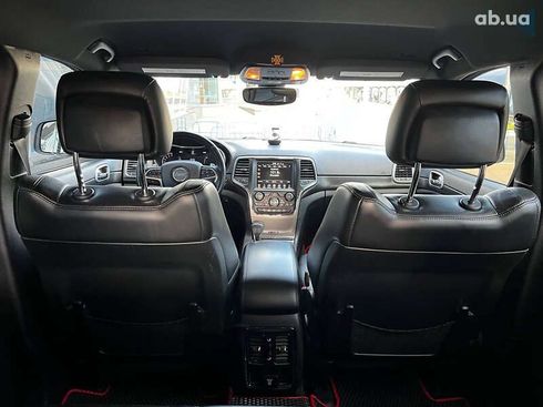 Jeep Grand Cherokee 2017 - фото 15
