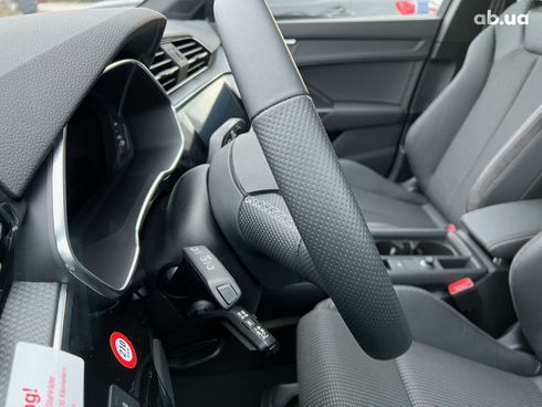 Audi Q3 2022 - фото 9