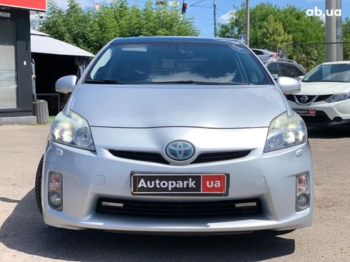 Toyota Prius 2010 серый - фото 2
