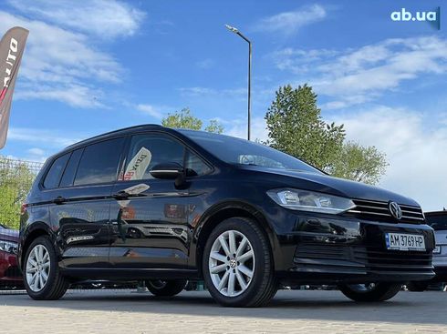 Volkswagen Touran 2020 - фото 12