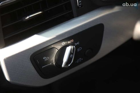 Audi A4 2017 - фото 23