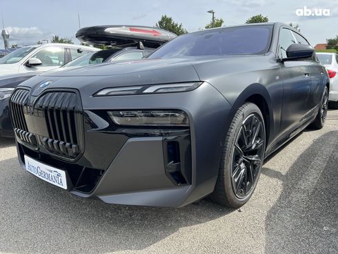 BMW 7 серия 2023 - фото 4