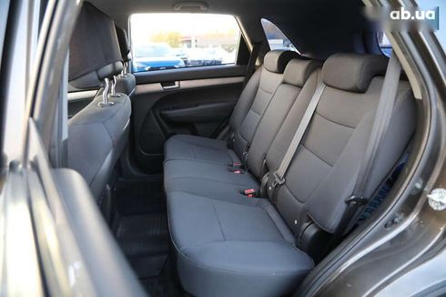 Kia Sorento 2010 - фото 8