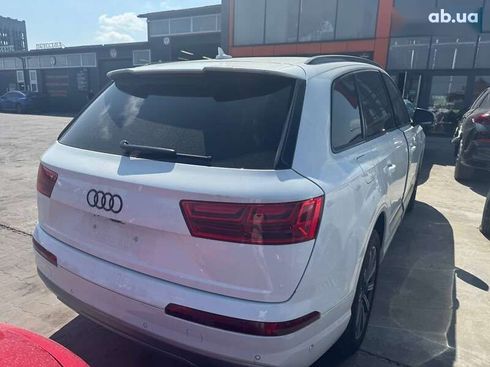 Audi Q7 2017 - фото 4