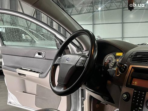 Volvo V50 2005 серый - фото 15